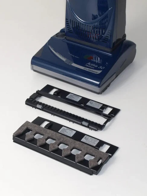 Lindhaus Activa 30 Silver Blue in use